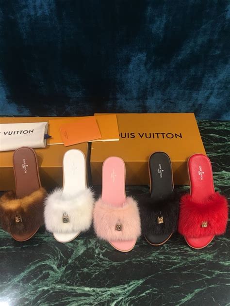 louis vuitton fluffy slides.